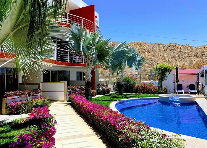 Cabo Paraiso Condos&studios Hotel